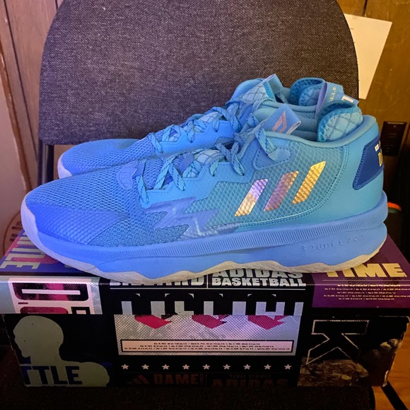 Blue Dame 8’s - Picture 2 of 5